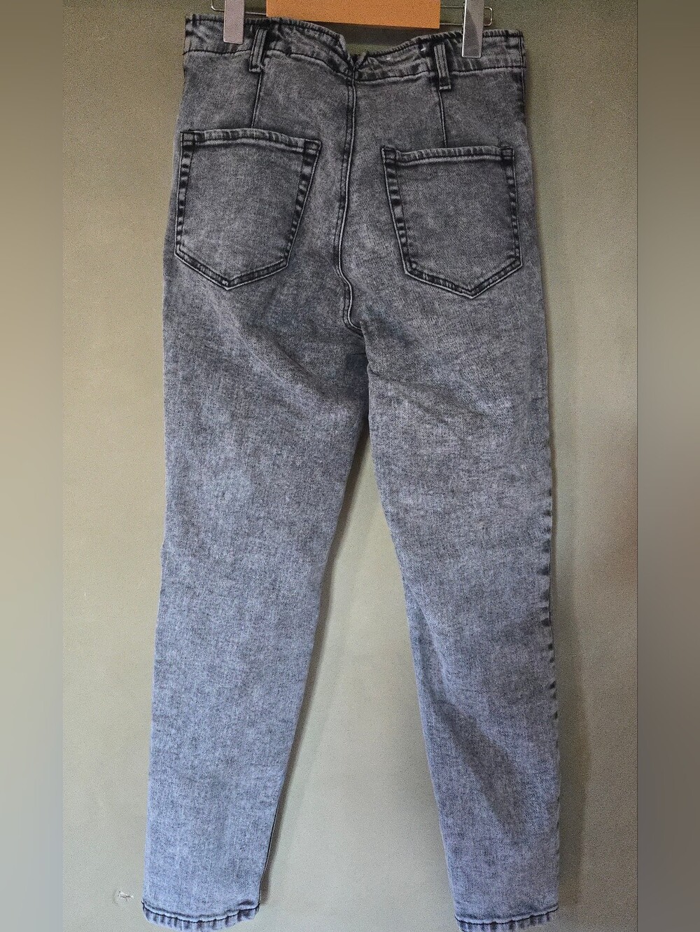 Dynamite | Gray Acid Wash Paperbag Mom Jeans High Rise, Size 29 - Picture 3 of 11